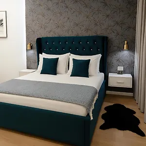 Hotel Capital, Tirana